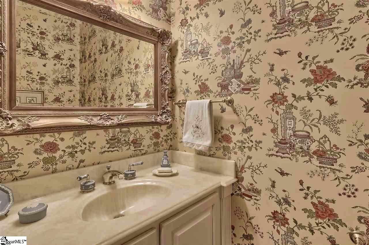 260 Snow Road Pelzer, SC 29669 - Photo 15 of 34