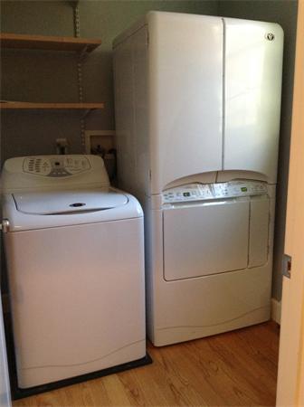 126 Summer Street, Unit 126 Watertown, MA 02472 - Photo 24 of 30 a utility room with dryer and washer