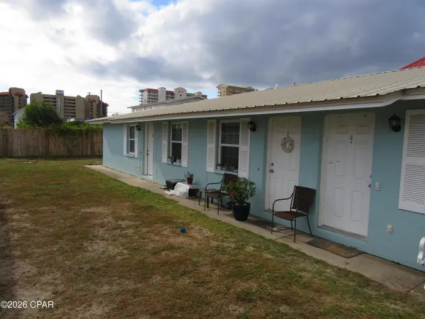 $1,325 | 6427 Sunset Avenue, Unit 2, Panama City, FL 32408