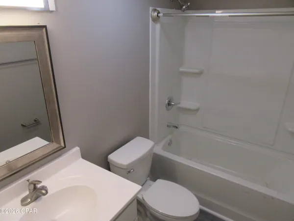 $1,325 | 6427 Sunset Avenue, Unit 2, Panama City, FL 32408