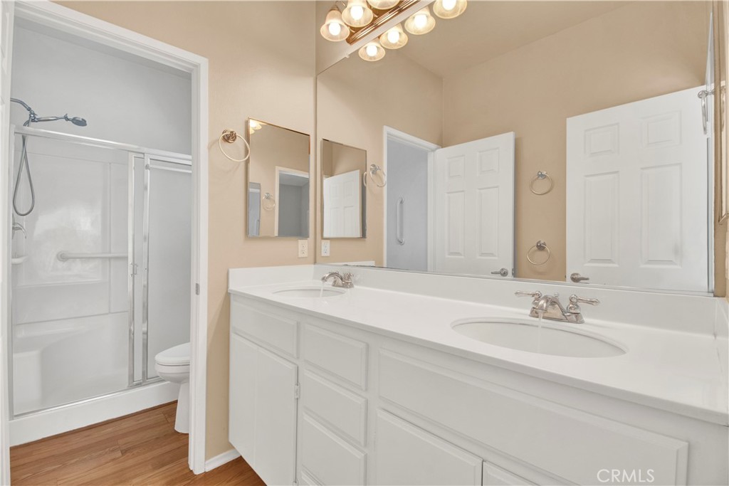 768 Moonlight Court Banning, CA 92220 - Photo 46 of 70 Primary Bedroom En-Suite