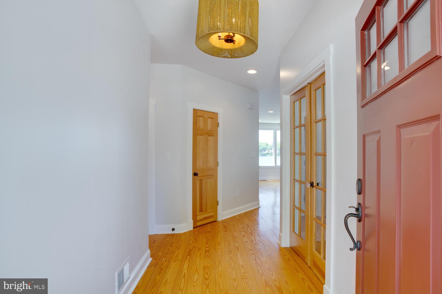223 Long Point Road Crownsville, MD 21032 - Photo 5 of 41 Entry