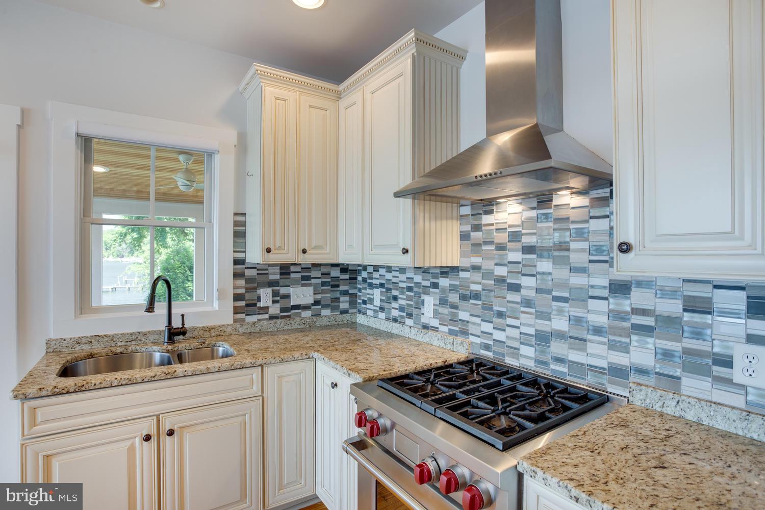 223 Long Point Road Crownsville, MD 21032 - Photo 9 of 41 Kitchen