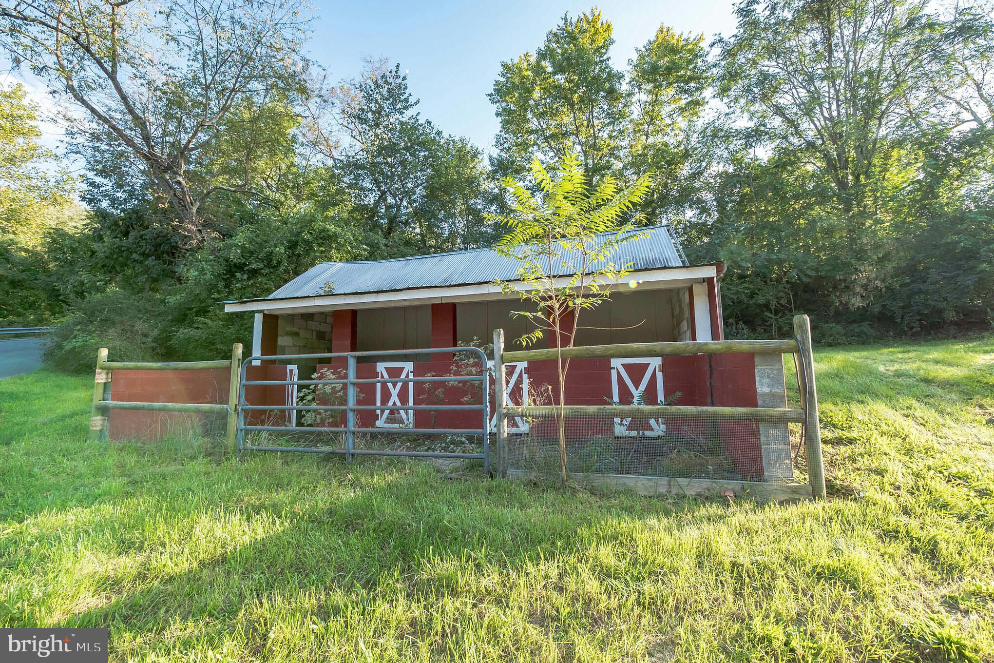 13202 Resh Road Hagerstown, MD 21740 - Photo 4 of 30