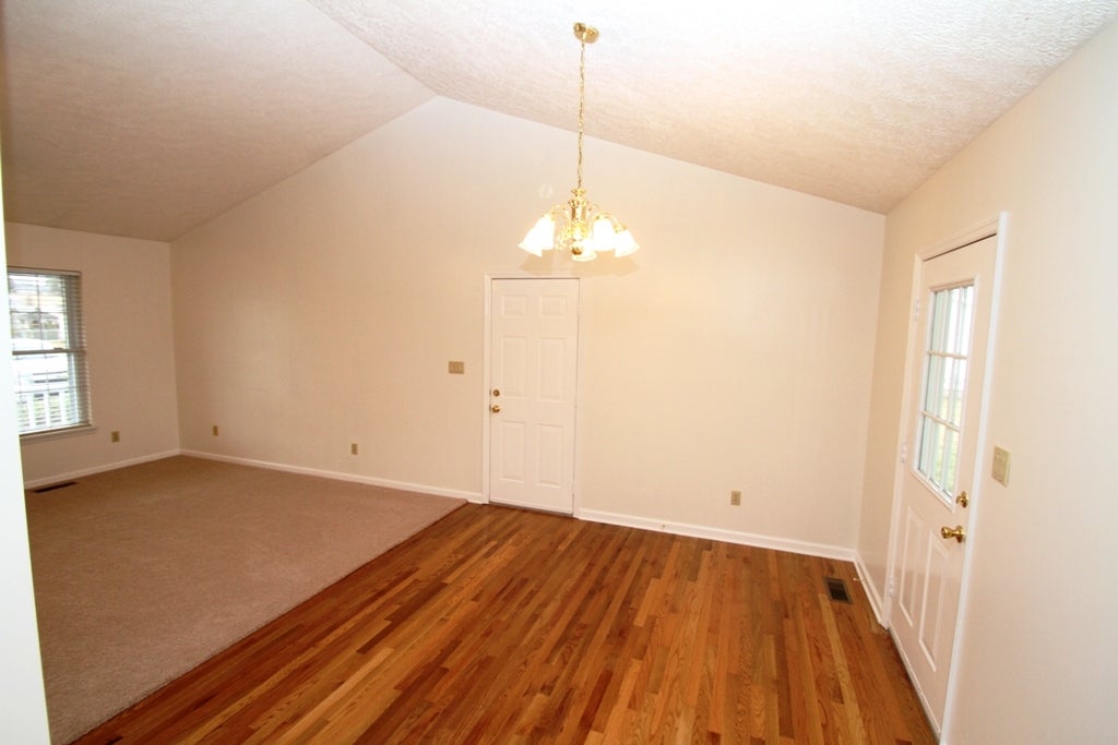 93 West Bailey Road Lewisburg, WV 24901 - Photo 6 of 39 Dining Area
