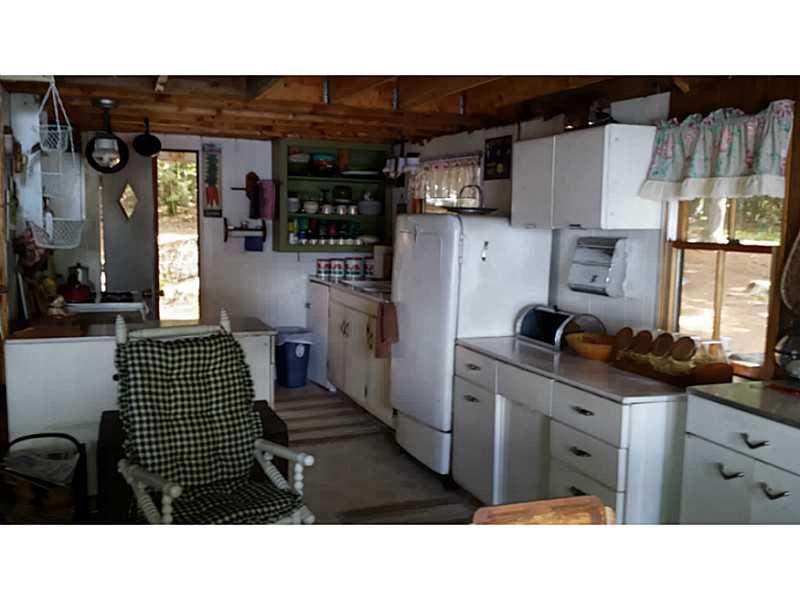 28 Loop Road Ellsworth, ME 04605 - Photo 6 of 22 Kitchen.