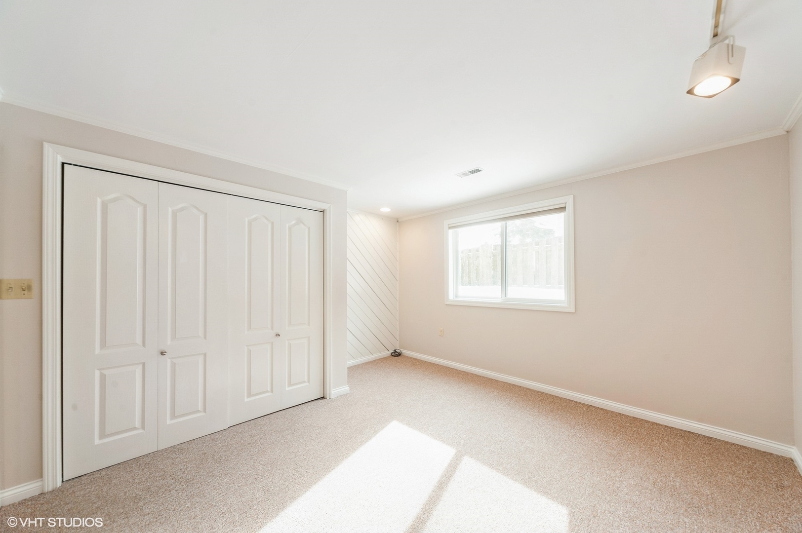 1215 Kenton Road Deerfield, IL 60015 - Photo 12 of 17 an empty room with windows