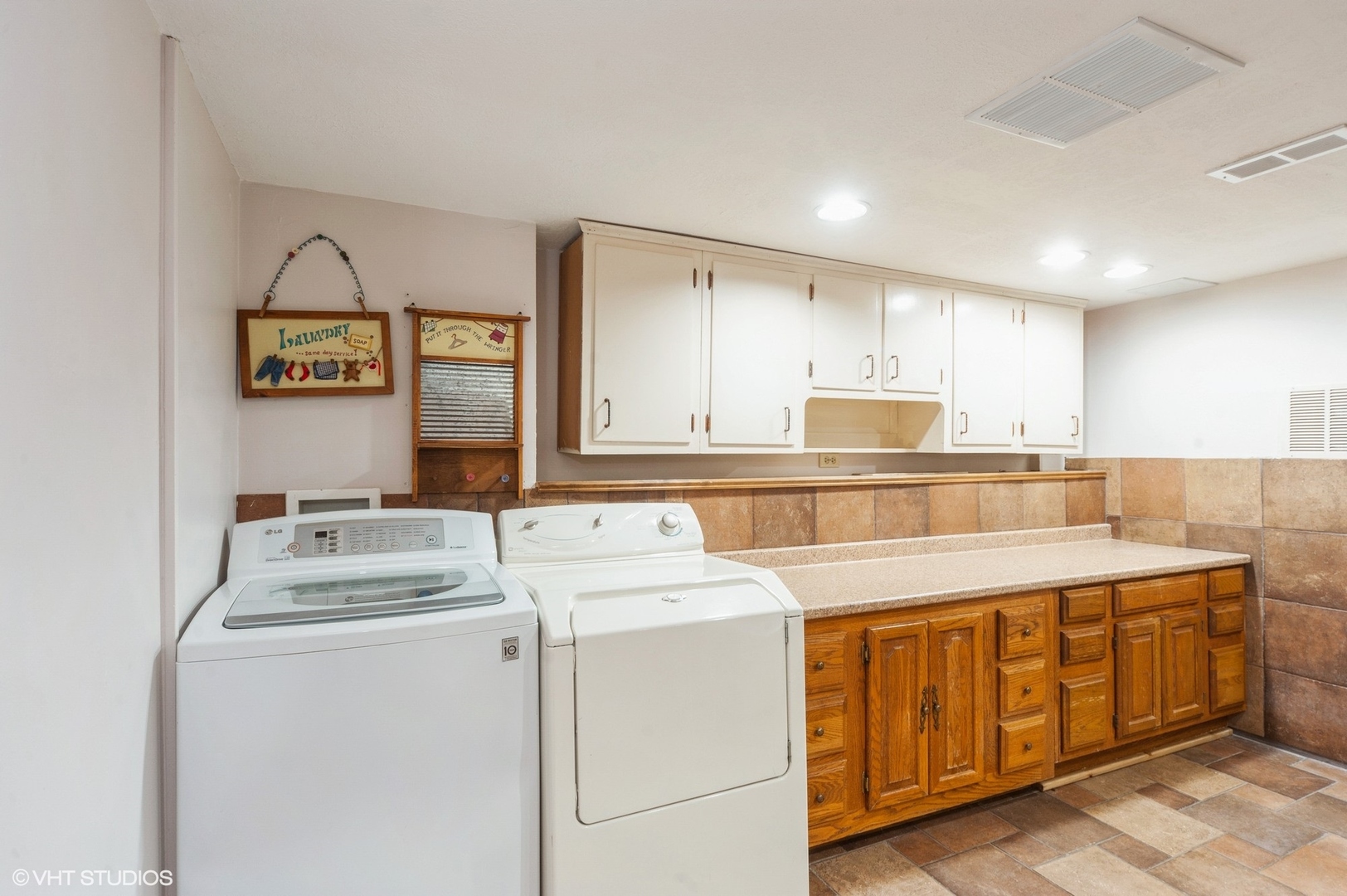 1215 Kenton Road Deerfield, IL 60015 - Photo 17 of 17 a utility room with dryer and washer