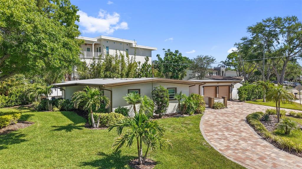 25 Sandpiper Road Tampa, FL 33609 - Photo 77 of 82