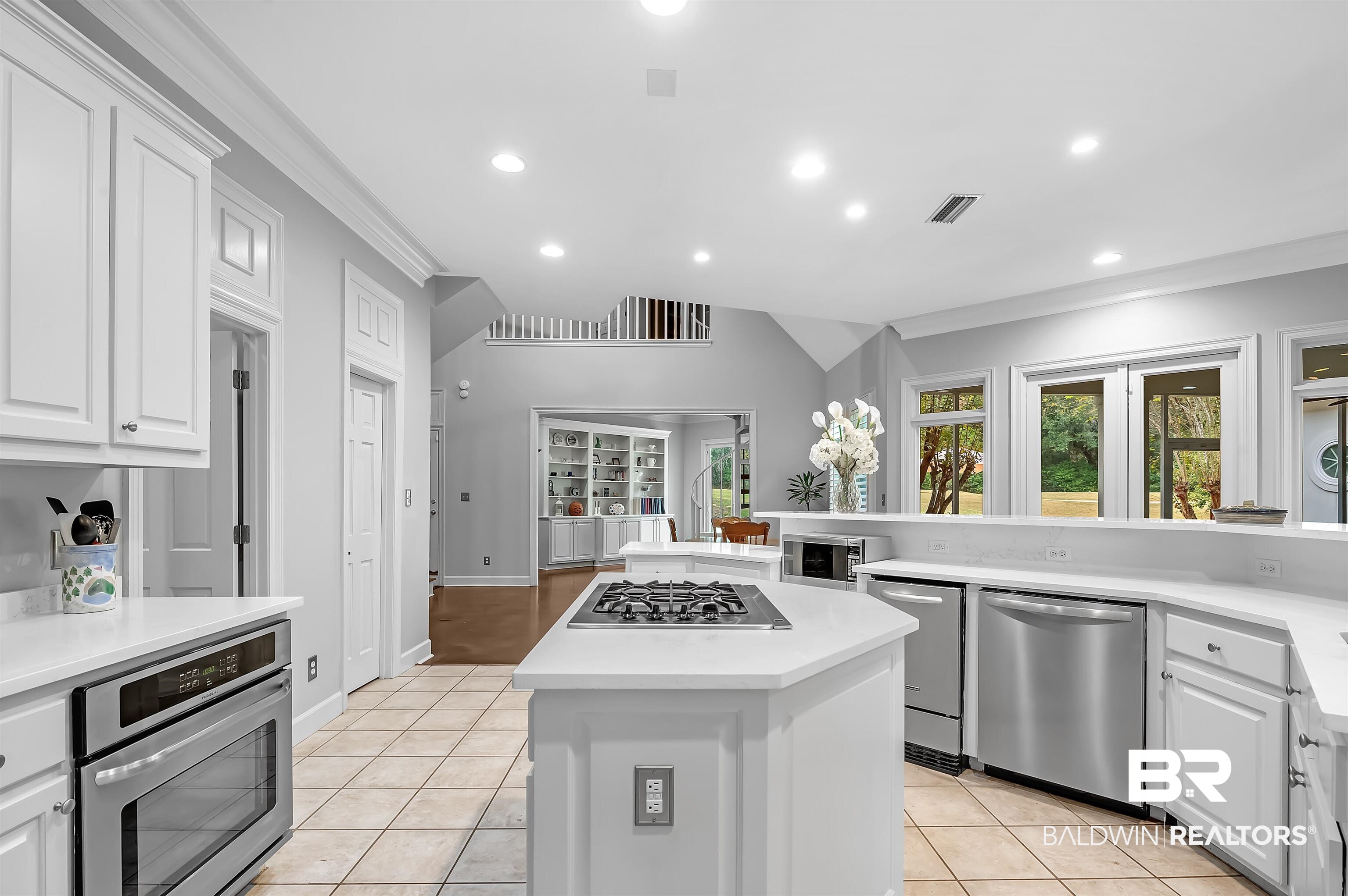 121 Sandy Shoal Loop Fairhope, AL 36532 - Photo 3 of 49 Kitchen