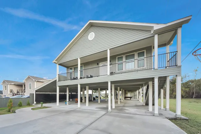 $445,000 | 6543 Crestford Lane, Pasadena, TX 77505