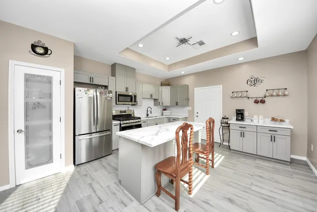 $445,000 | 6543 Crestford Lane, Pasadena, TX 77505