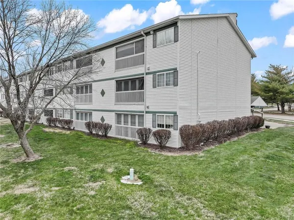 $167,500 | 2405 Northeast 68th Street, Gladstone, MO 64118