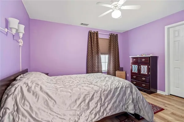 $167,500 | 2405 Northeast 68th Street, Gladstone, MO 64118