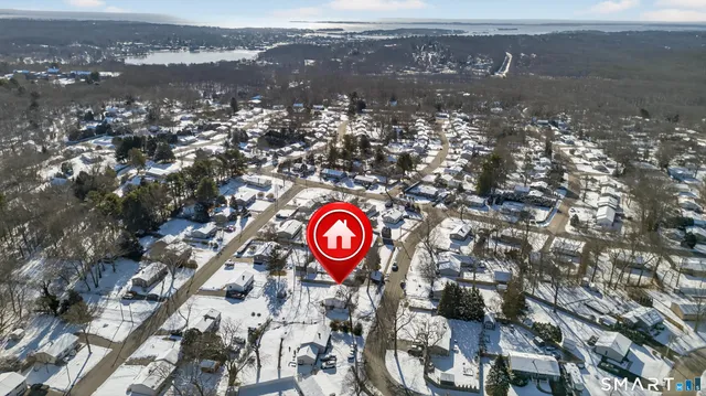 $335,000 | 25 Oslo Street, Groton, CT 06355