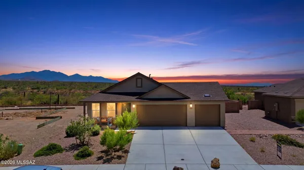 $334,999 | 8886 East Moontear Way, Vail, AZ 85641