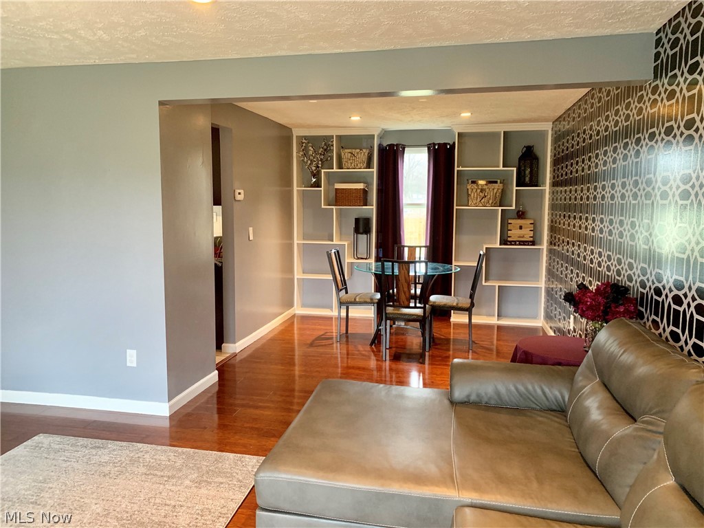 7925 Bellflower Road Mentor, OH 44060 - Photo 7 of 33 Gallery Image 7