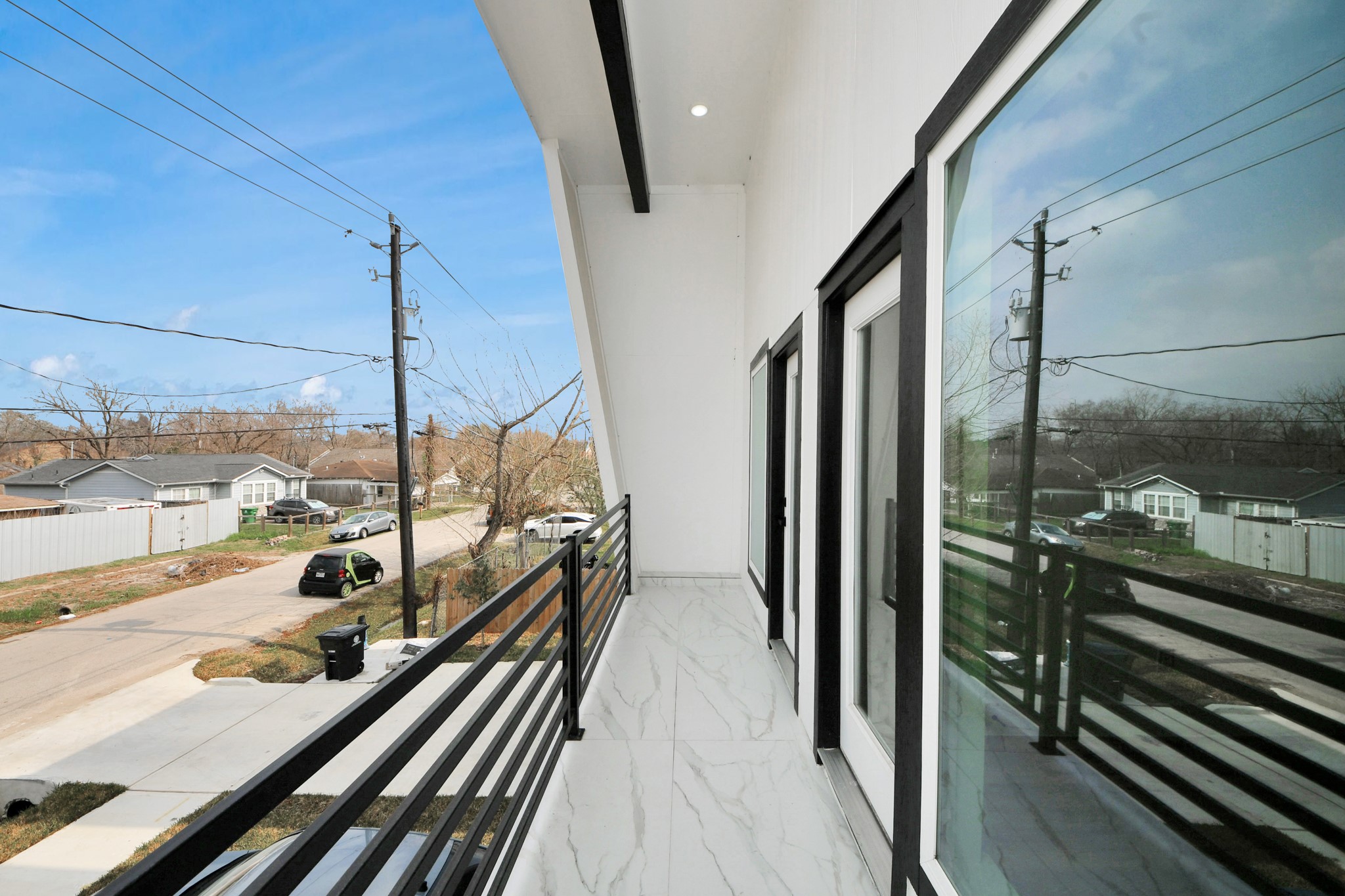 3524 Rebecca Street Houston, TX 77021 - Photo 39 of 46 bedroom #3 balcony
