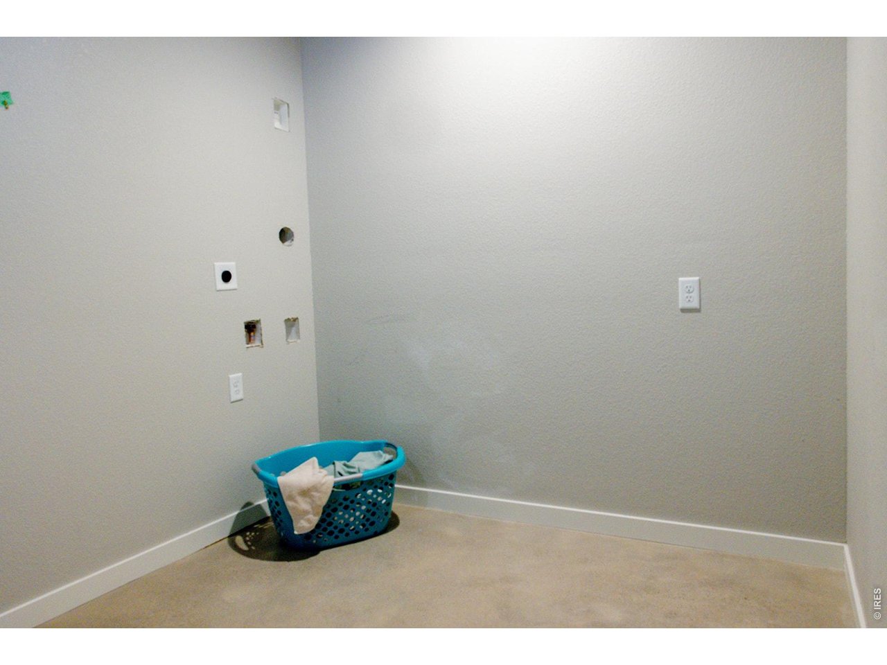 3044 Comet Street Fort Collins, CO 80524 - Photo 25 of 50 The lower level walk-in closet provides excellent storage space and another washer/dryer hook-up.