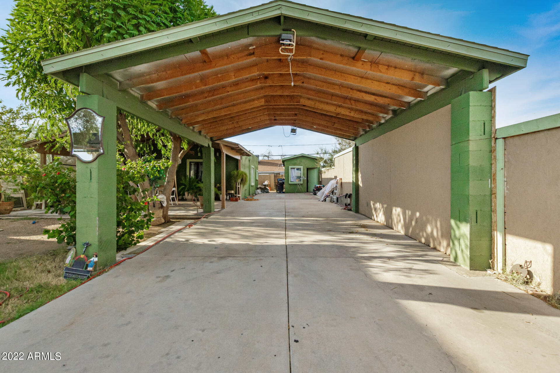 2726 West Taylor Street Phoenix, AZ 85009 - Photo 8 of 26 a view of a patio