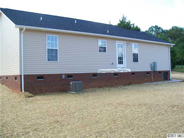 2150 Cedar Road York, SC 29745 - Photo 5 of 15