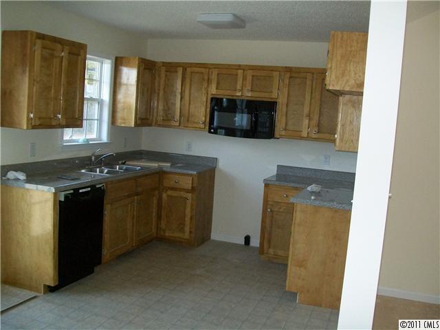 2150 Cedar Road York, SC 29745 - Photo 7 of 15