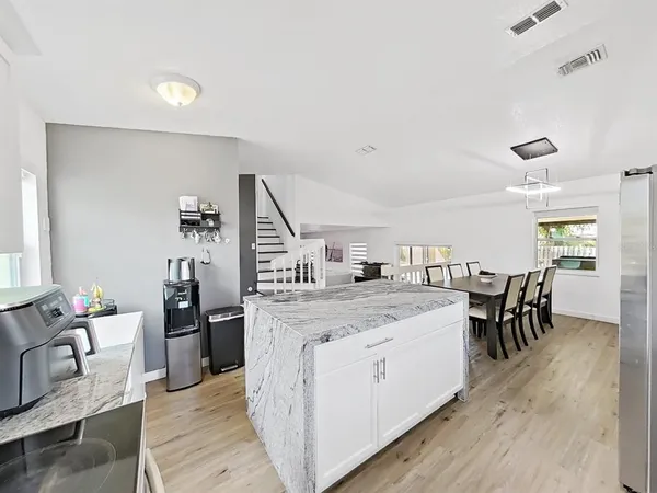 $399,000 | 3210 Acapulco Drive, Riverview, FL 33578