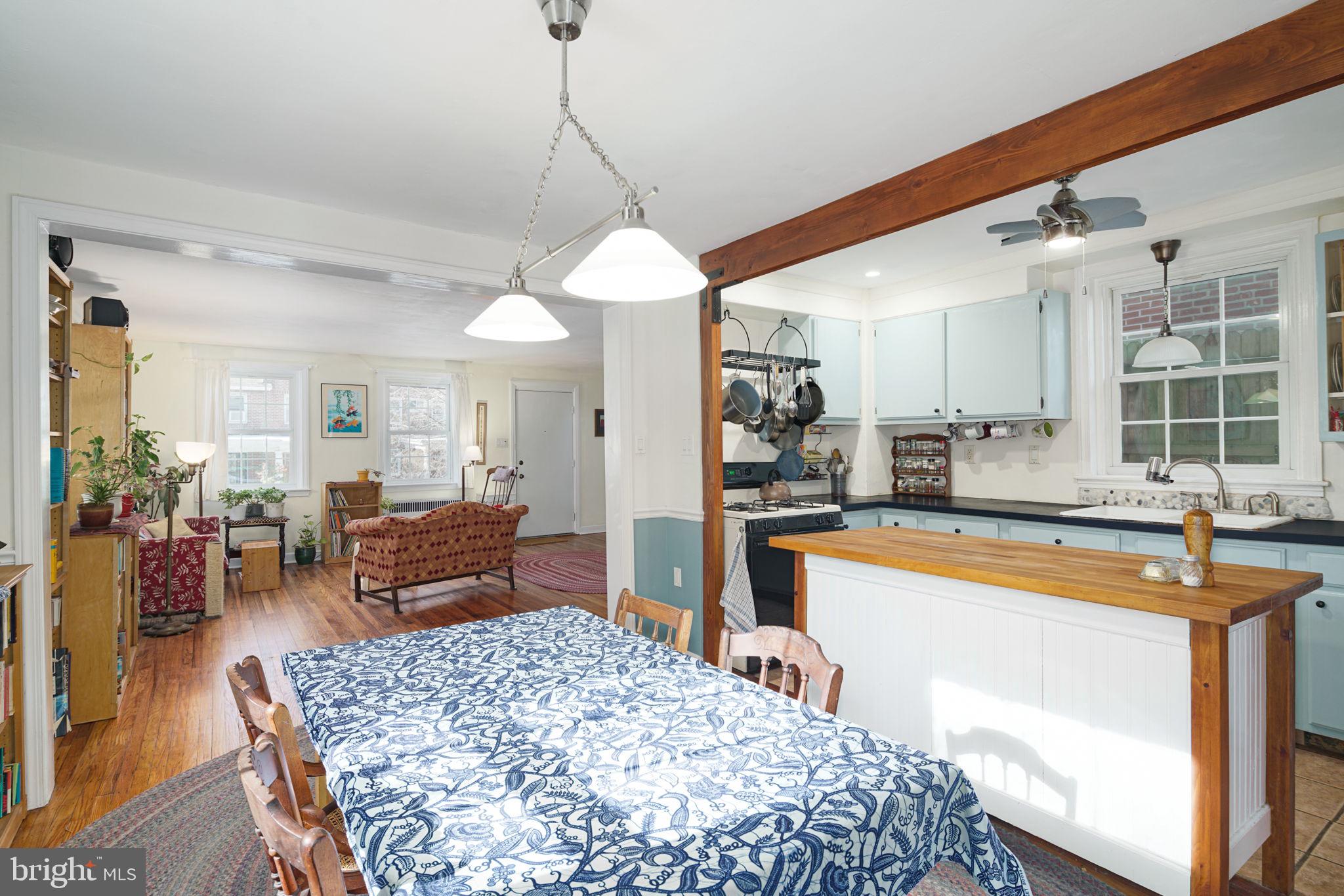 7019 Cresheim Road Philadelphia, PA 19119 - Photo 5 of 30