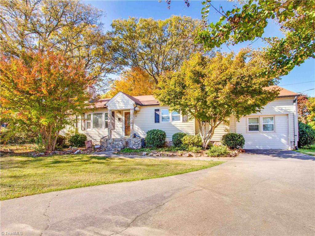 2215 Polo Road Winston-Salem, NC 27106 - Photo 1 of 29 Gallery Image 1