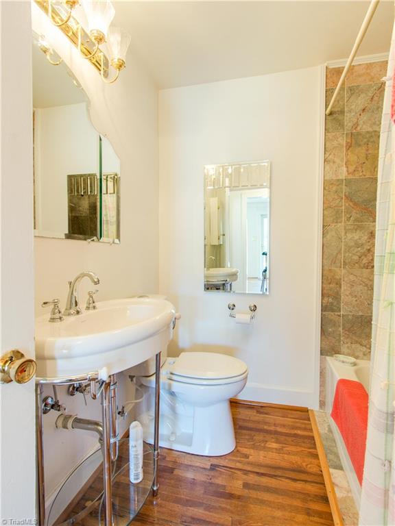 2215 Polo Road Winston-Salem, NC 27106 - Photo 11 of 29 Gallery Image 11