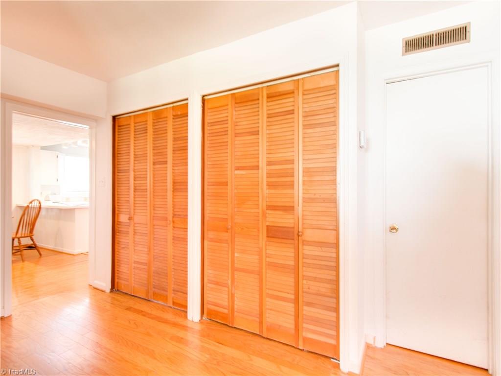 2215 Polo Road Winston-Salem, NC 27106 - Photo 16 of 29 Gallery Image 16