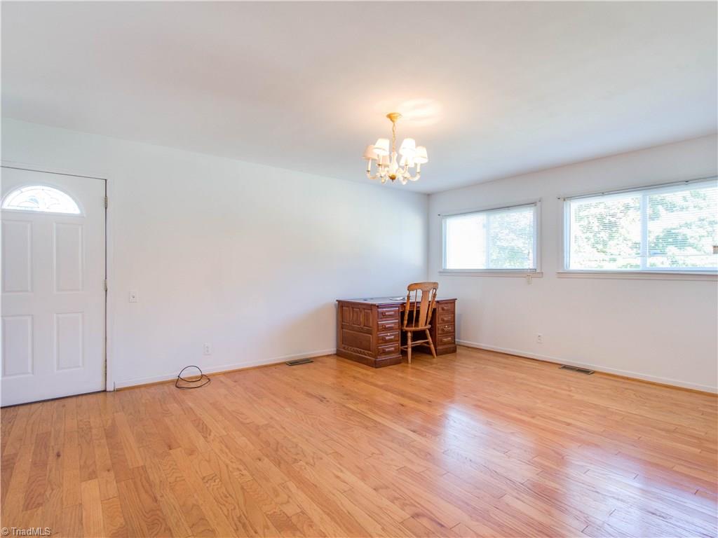 2215 Polo Road Winston-Salem, NC 27106 - Photo 19 of 29 Gallery Image 19