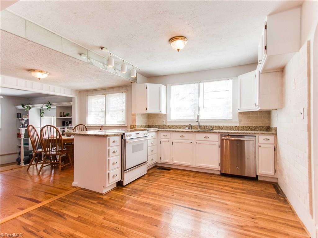 2215 Polo Road Winston-Salem, NC 27106 - Photo 6 of 29 Gallery Image 6