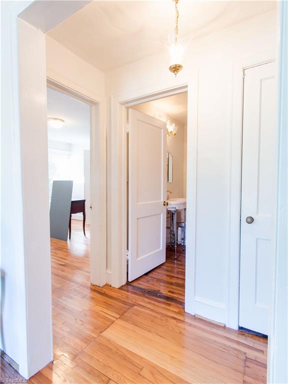 2215 Polo Road Winston-Salem, NC 27106 - Photo 10 of 29 Gallery Image 10