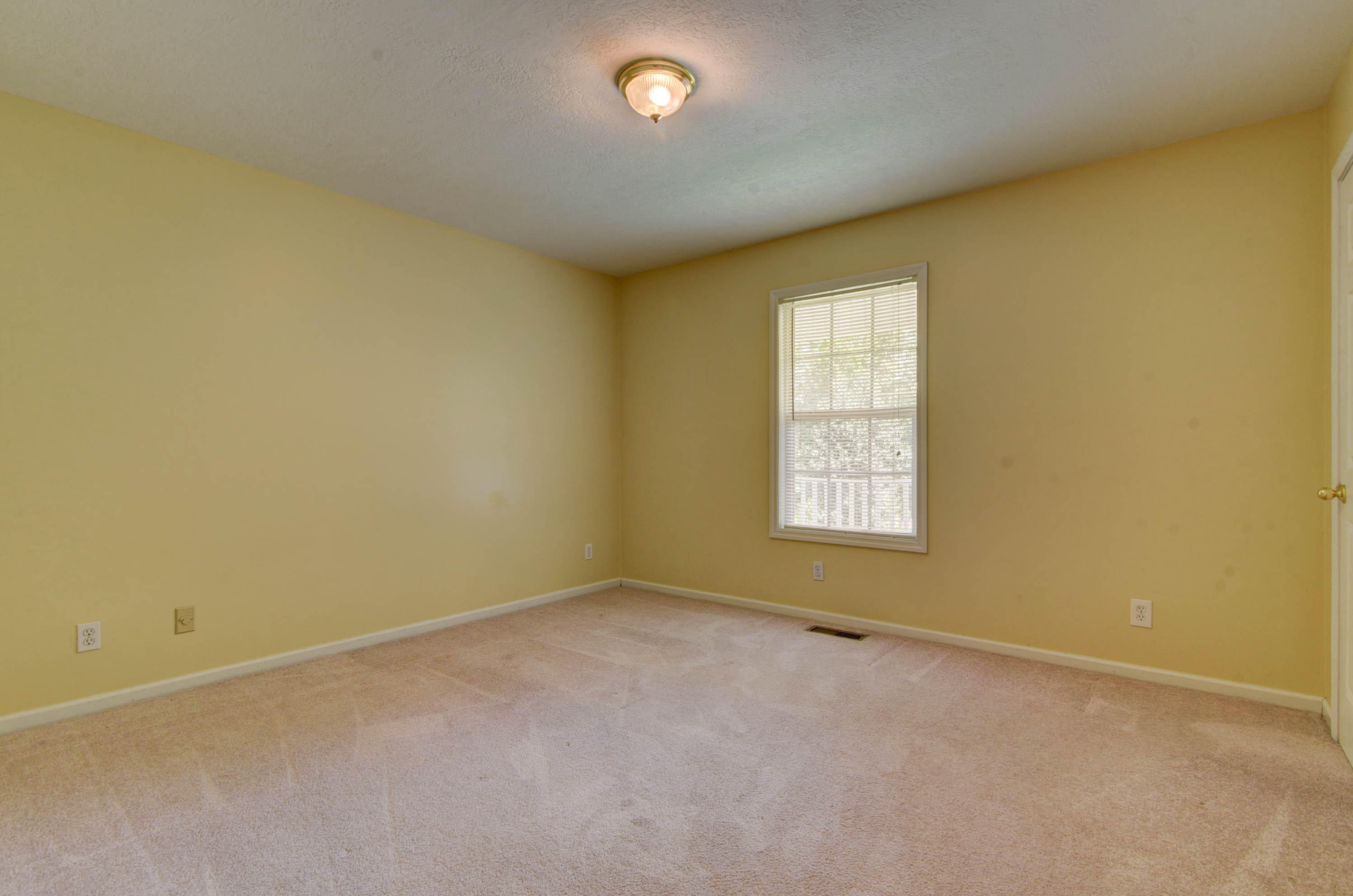 127 Gladwood Road Clinton, TN 37716 - Photo 14 of 24 17