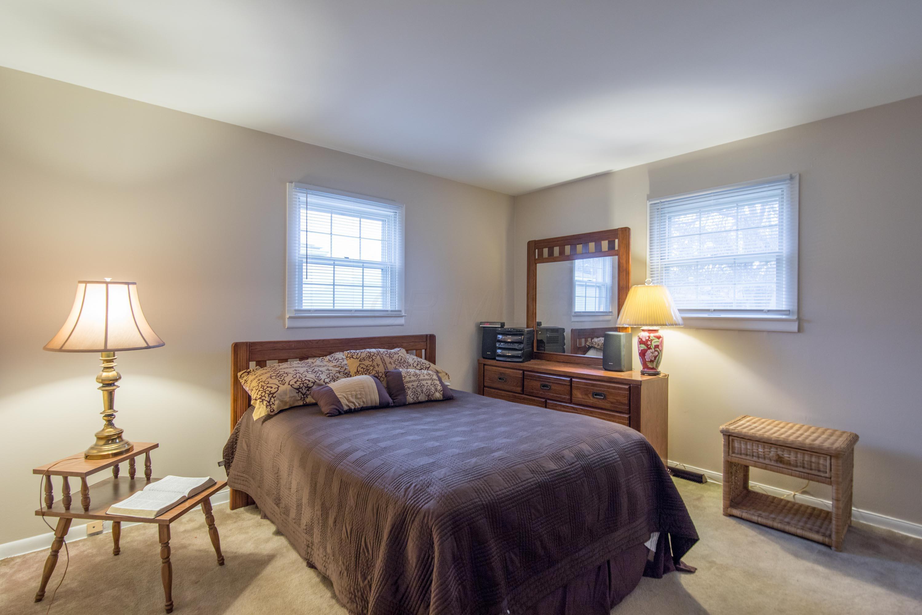 1322 Erickson Road Columbus, OH 43227 - Photo 11 of 20 Gallery Image 11