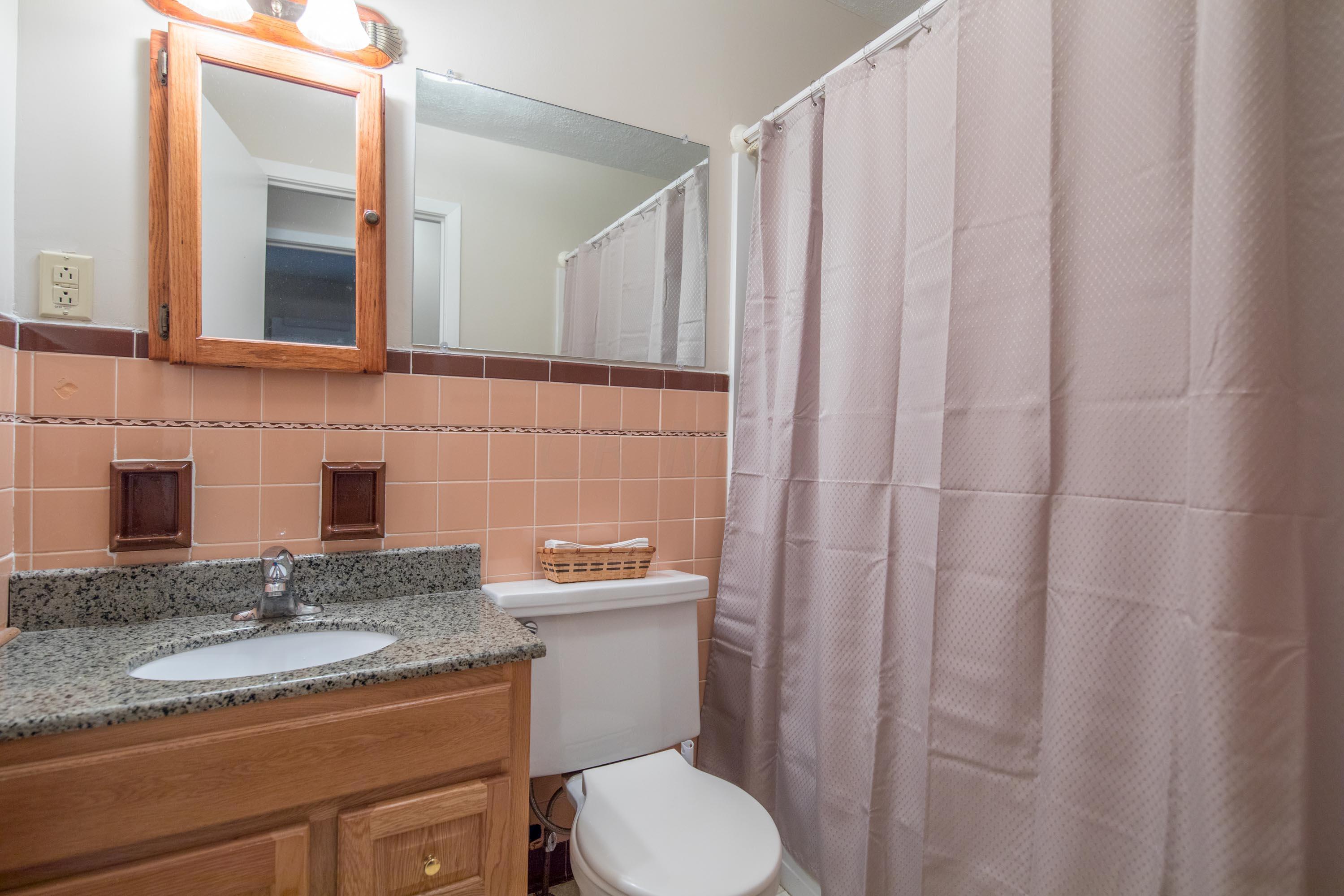 1322 Erickson Road Columbus, OH 43227 - Photo 12 of 20 Gallery Image 12