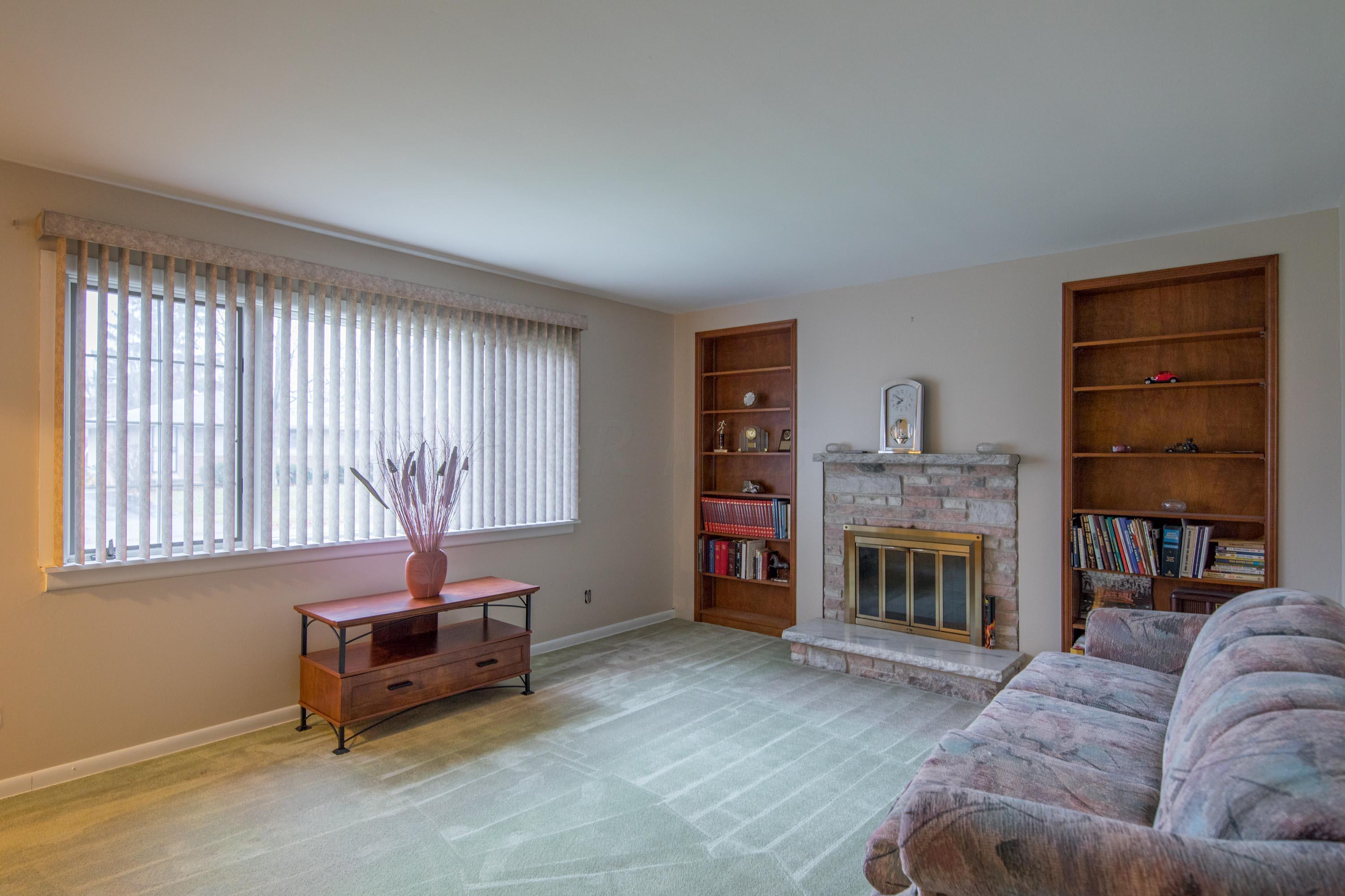 1322 Erickson Road Columbus, OH 43227 - Photo 5 of 20 Gallery Image 5