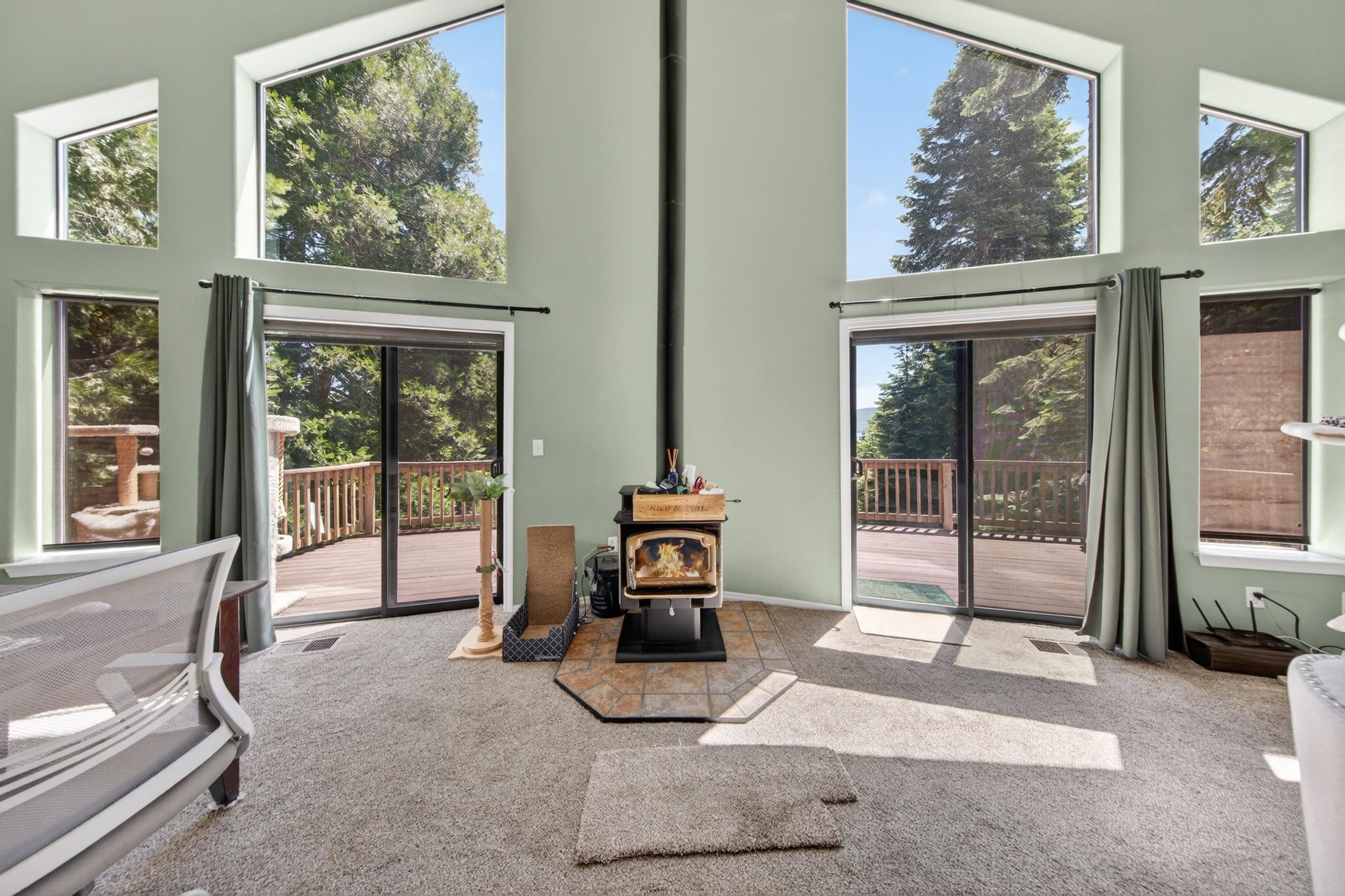 716 Lake Ridge Road Lake Almanor, CA 96137 - Photo 7 of 39