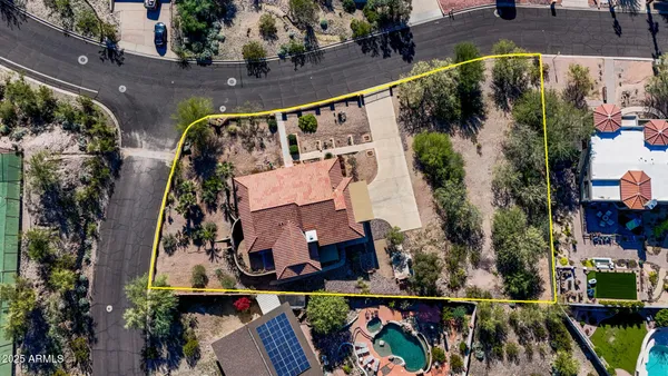 an aerial view of multiple house