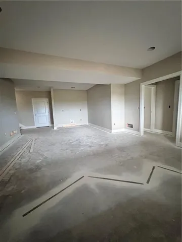 $687,852 | 4211 West 158th Terrace, Overland Park, KS 66224