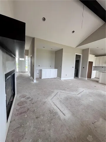 $687,852 | 4211 West 158th Terrace, Overland Park, KS 66224