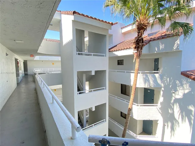 $300,000 | 8305 Southwest 152nd Avenue, Unit A411, Miami, FL 33193