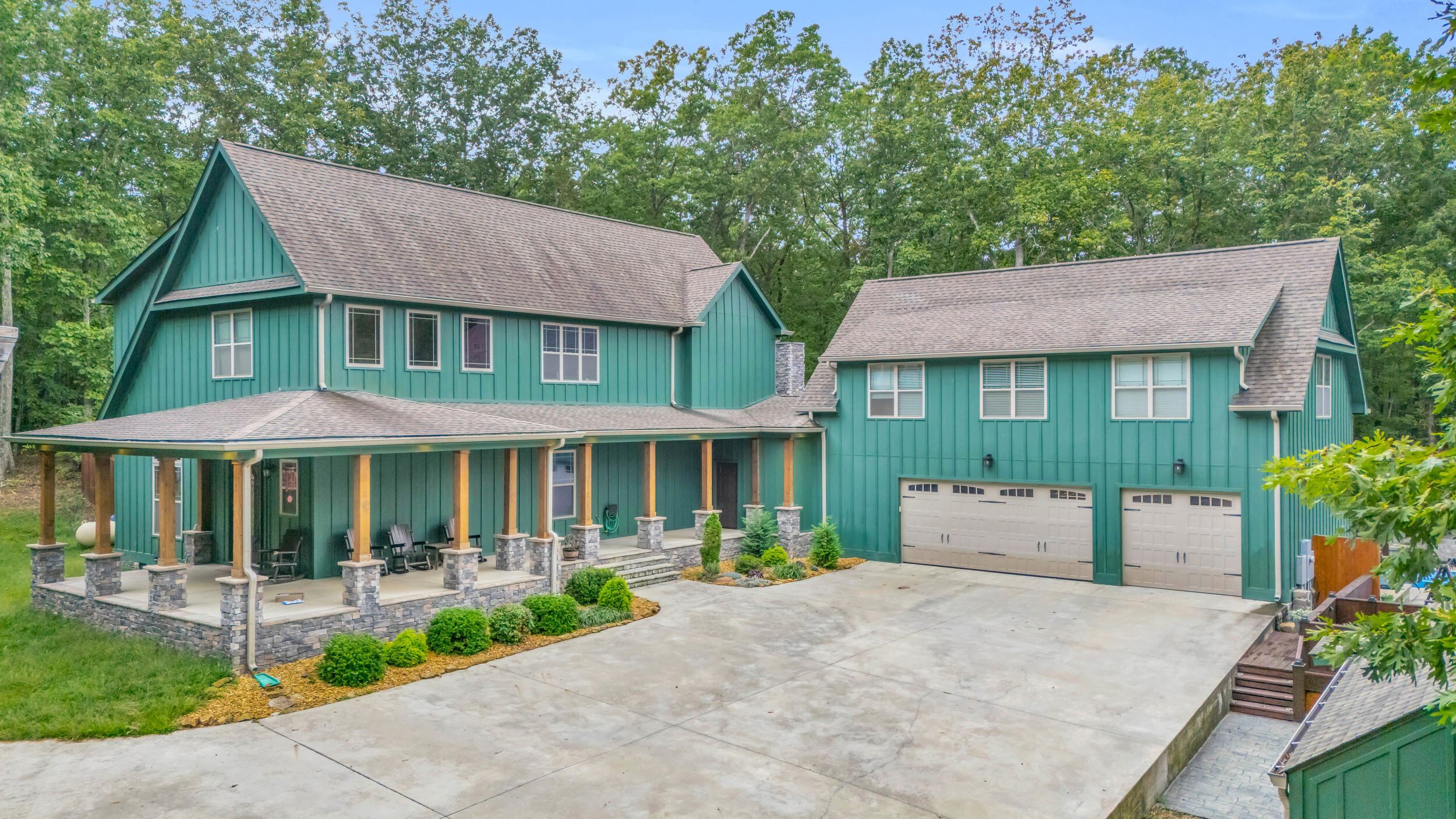 2661 Cooley's Rift Boulevard Pelham, TN 37366 - Photo 2 of 121 2661 cooley's rift blvd-1