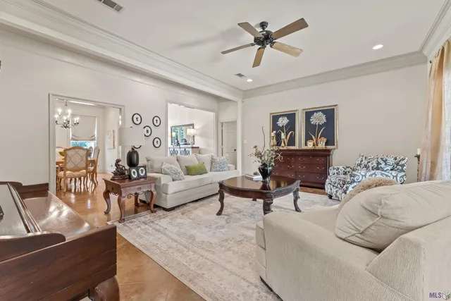 $899,000 | 7953 Pipes Lane, Ethel, LA 70730