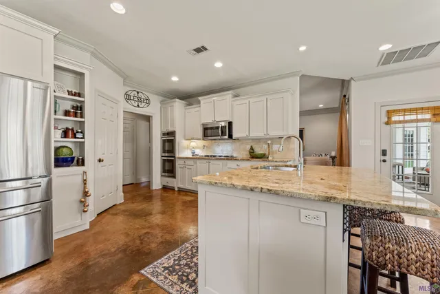 $899,000 | 7953 Pipes Lane, Ethel, LA 70730