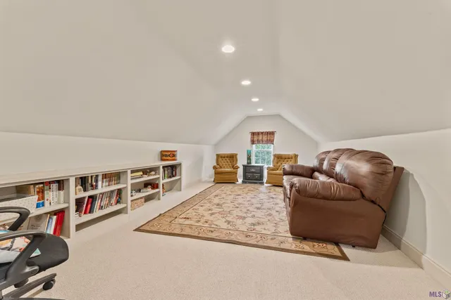 $899,000 | 7953 Pipes Lane, Ethel, LA 70730