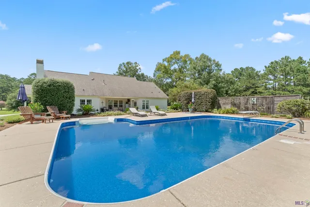 $899,000 | 7953 Pipes Lane, Ethel, LA 70730