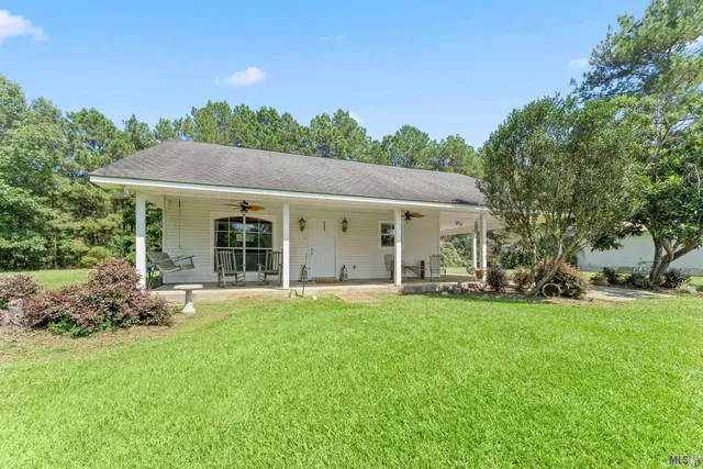 $899,000 | 7953 Pipes Lane, Ethel, LA 70730