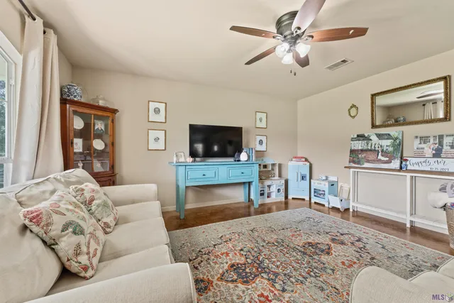 $899,000 | 7953 Pipes Lane, Ethel, LA 70730